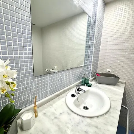 Ojos Del Oceano Palm-mar