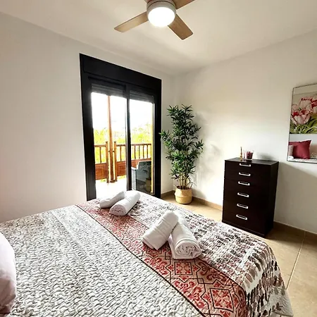 Ojos Del Oceano Palm-mar